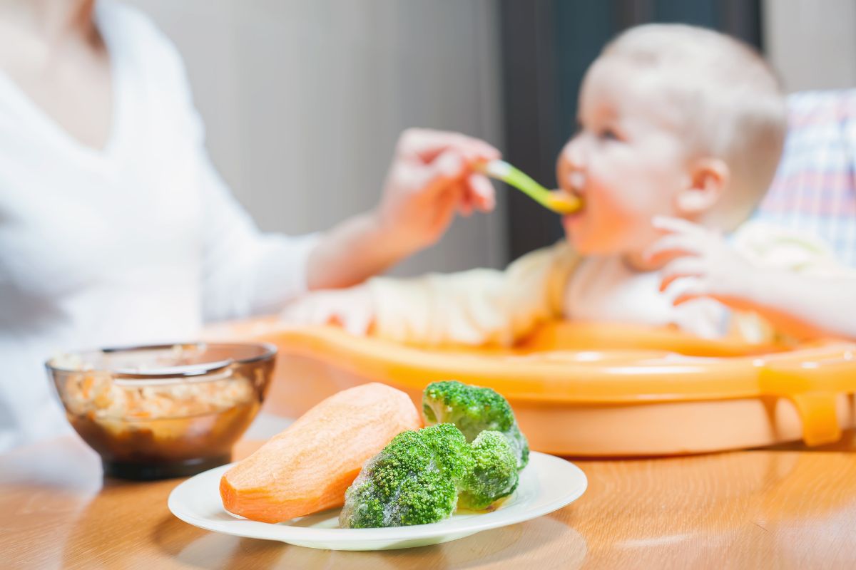 Vitamin tổng hợp nguồn dưỡng chất quan trọng cho sự phát triển của bé